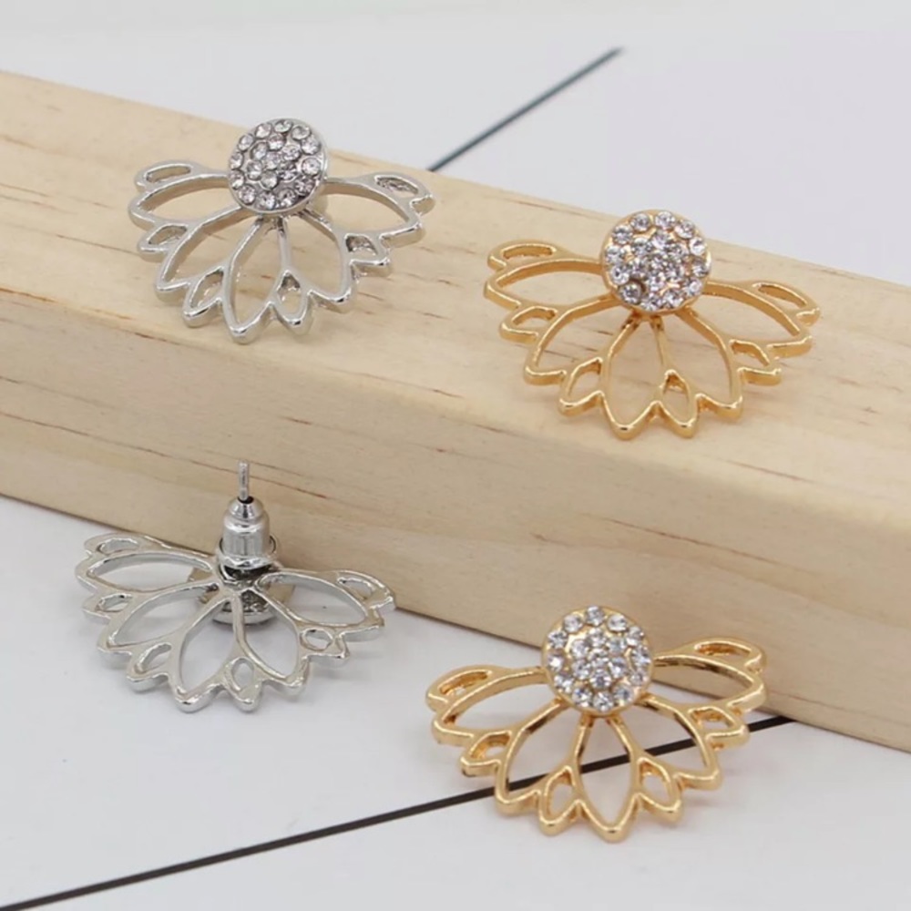 🆕 Sparkle Flower Earring Stud Jacket - Picture 5 of 7
